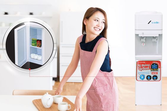Cây nước nóng lạnh Karofi HC15 khoang chứa đồ rộng rãi